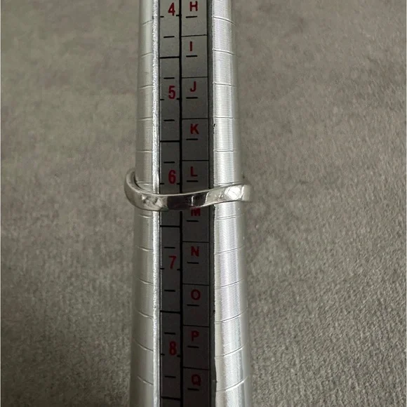 CZ fashion cocktail ring! - Picture 9 of 10